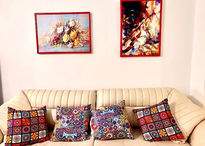 Apartment Jazzy Homes