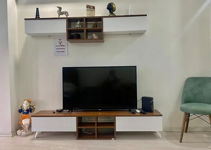 Apartment Jazzy Homes *