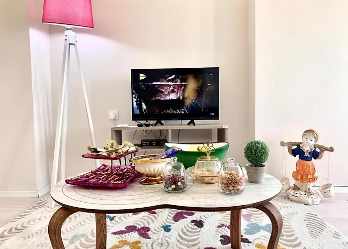 Apartment Jazzy Homes *